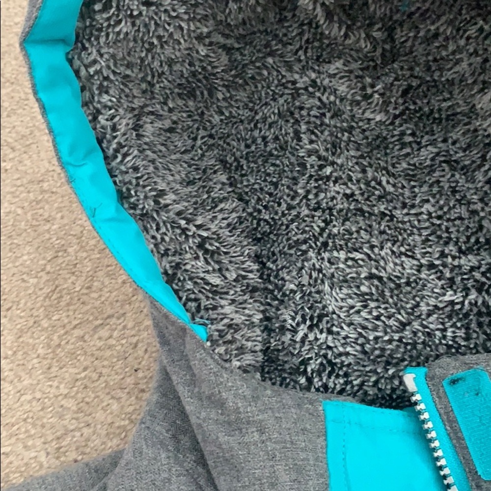 WINTER COAT​ - Picture 6 of 7